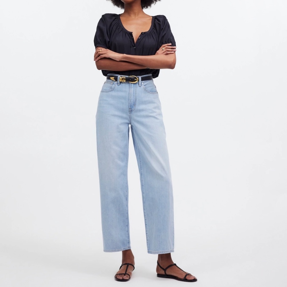 Madewell Light Blue Cropped Ankle Jeans - Picture 2 of 13